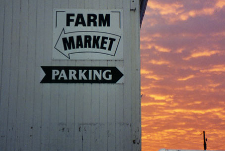 Farm Market Parking